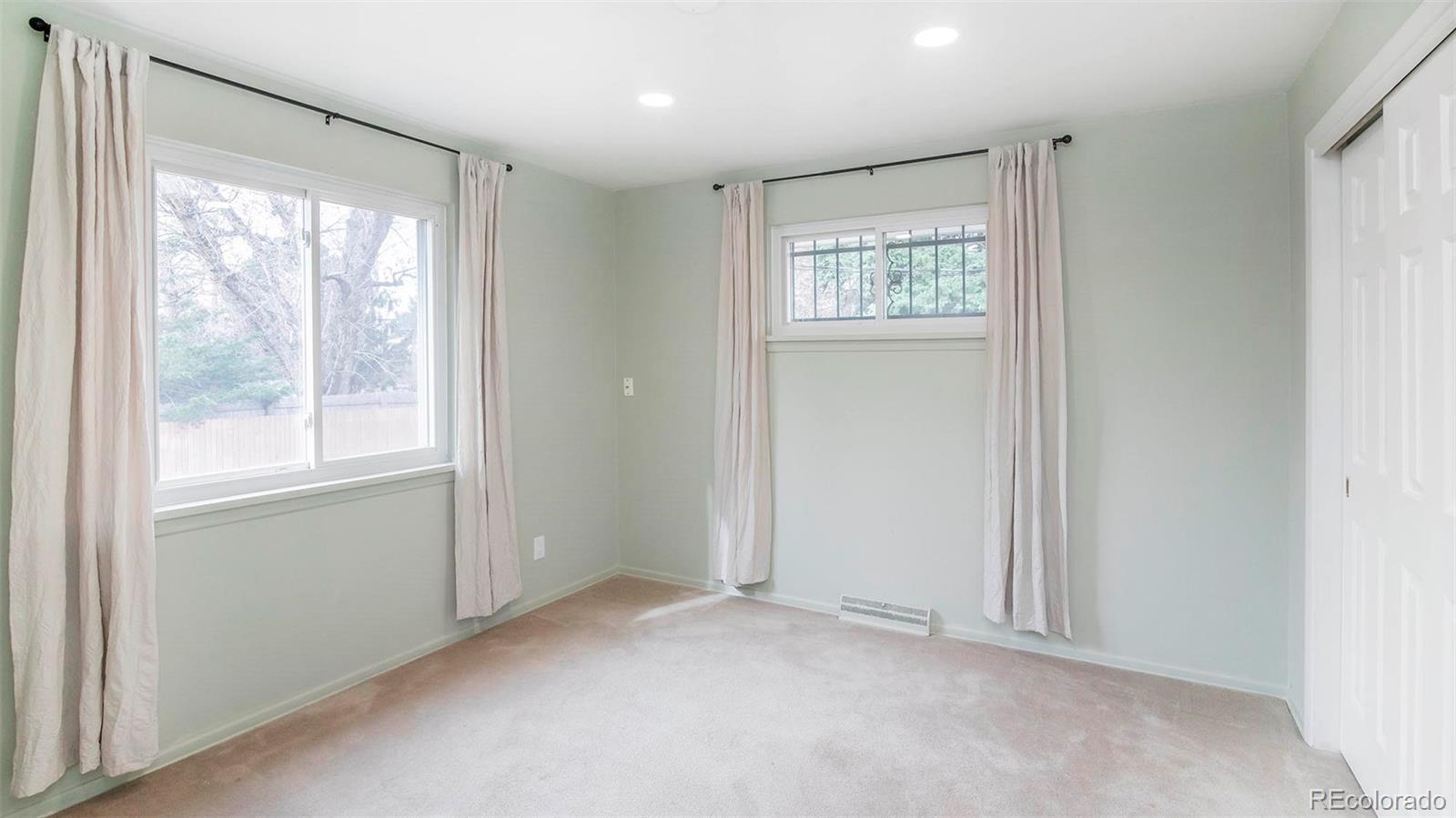 589 Newark Street Aurora, CO 80010 - Photo 20 of 40 Gallery Image 20