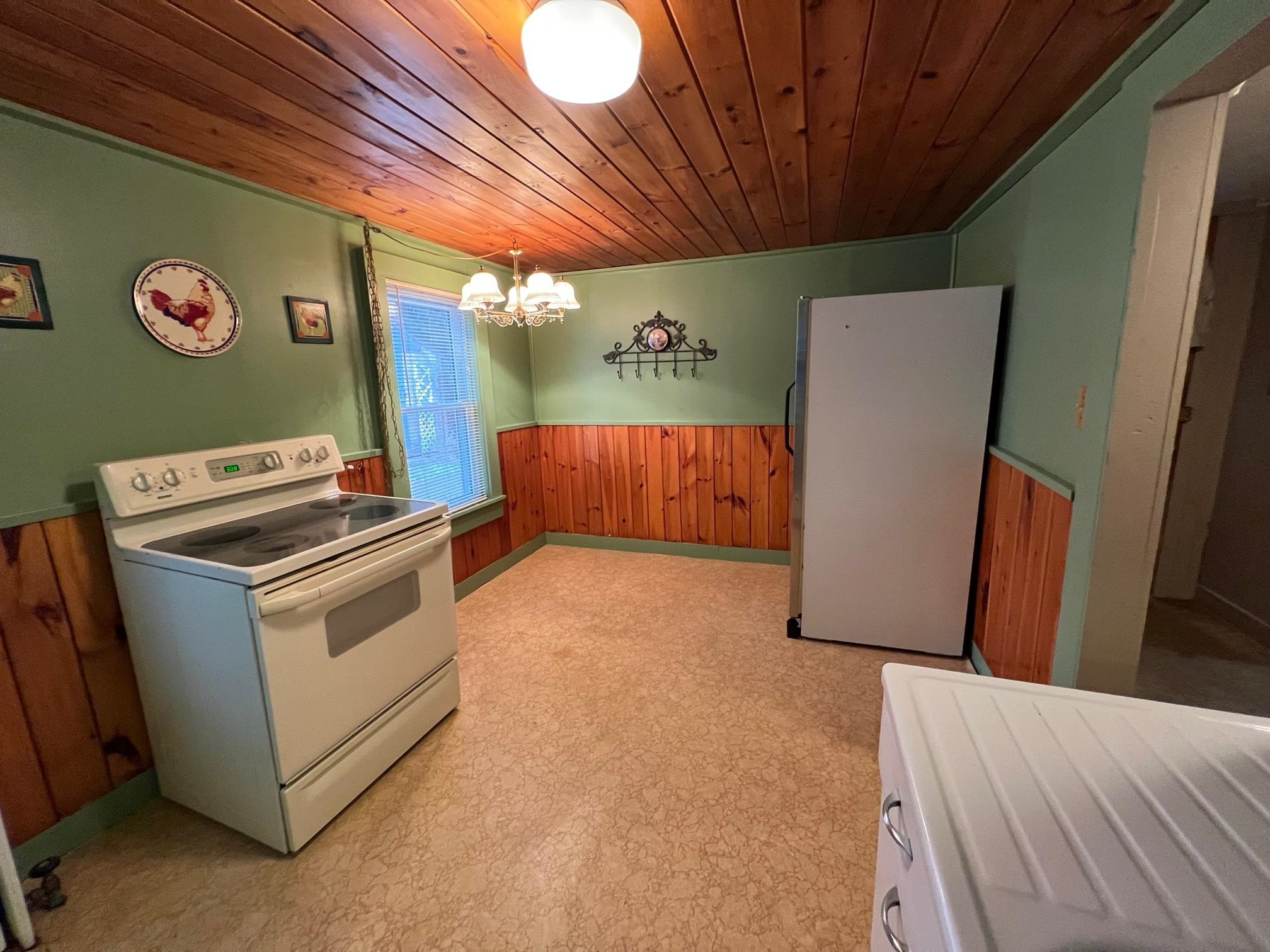 744 Milan Road Milan, NH 03588 - Photo 2 of 32