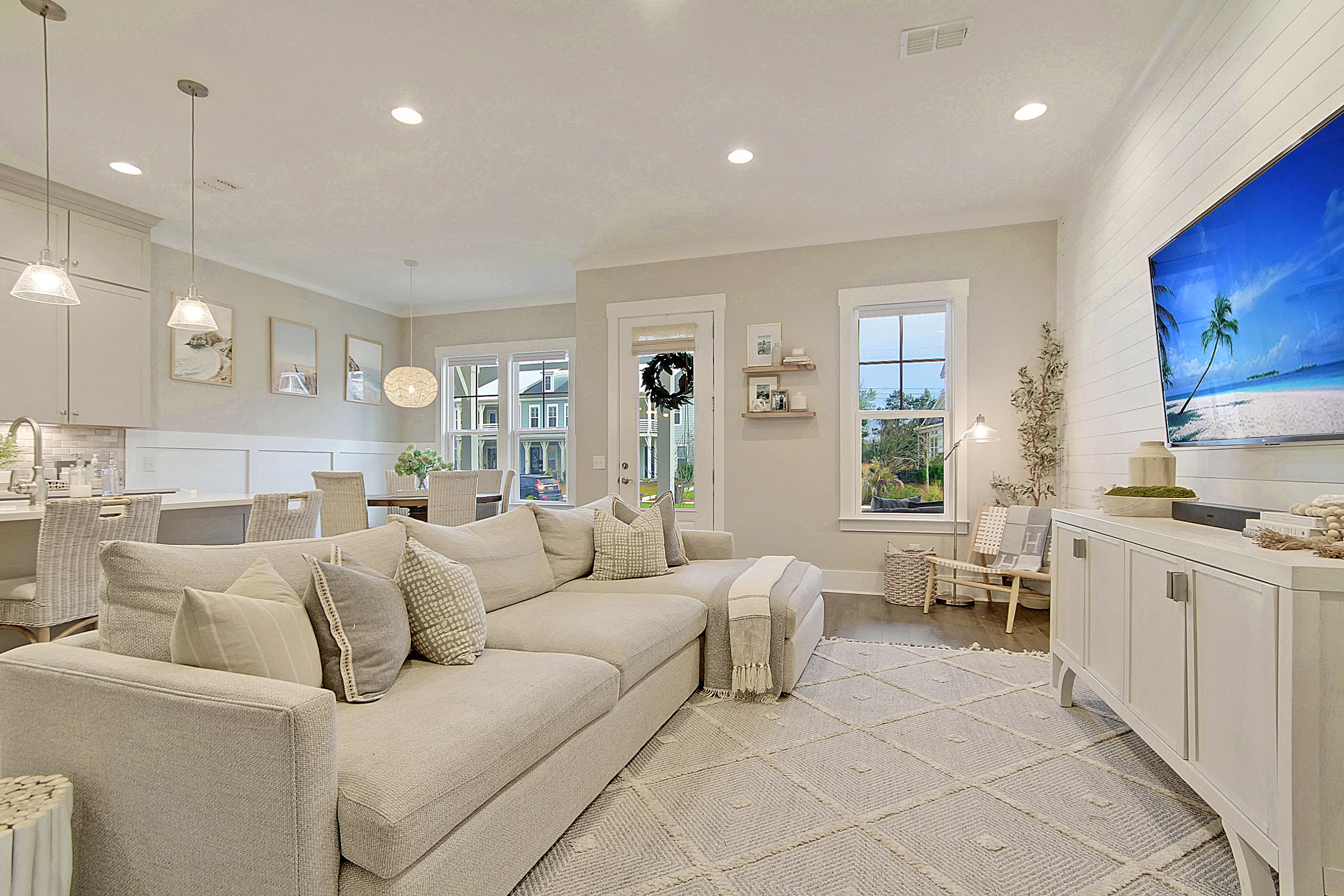 3132 Sturbridge Road Mount Pleasant, SC 29466 - Photo 11 of 48 Living Room