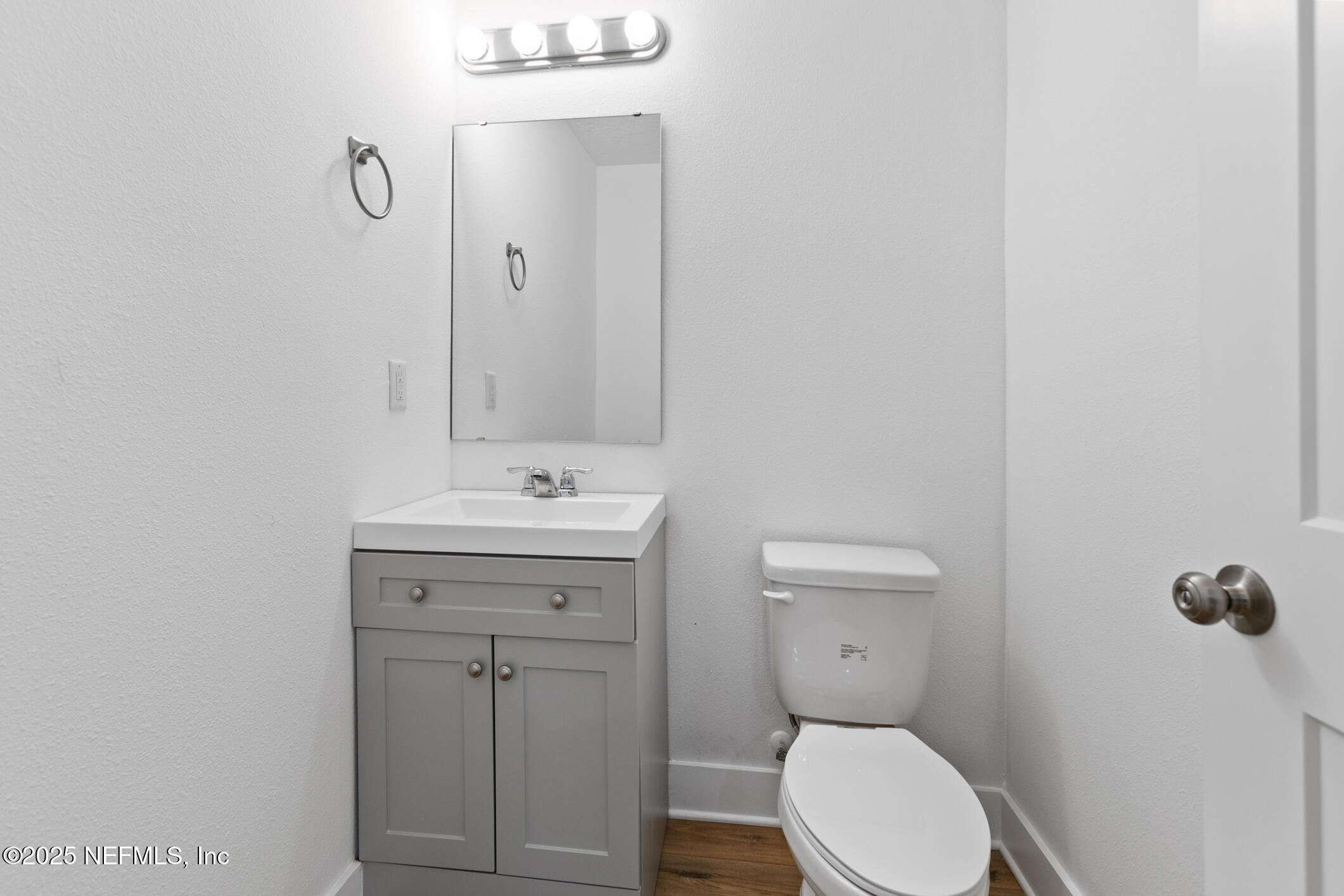 4220 Ribault River Lane Jacksonville, FL 32208 - Photo 20 of 53 Powder Room