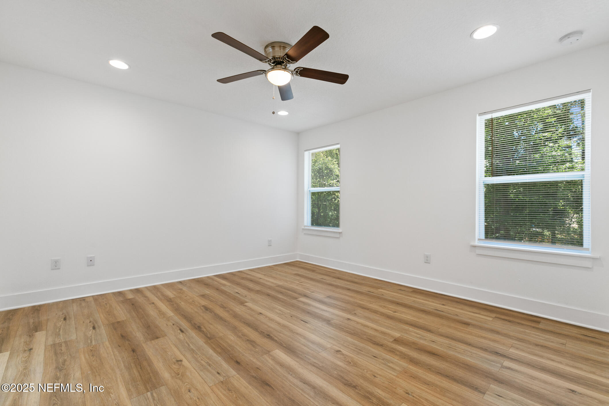 4220 Ribault River Lane Jacksonville, FL 32208 - Photo 25 of 53 Owner's Suite