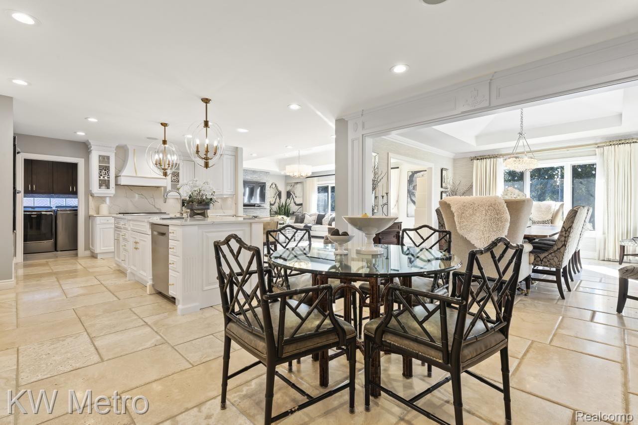 871 North Renaud Road Grosse Pointe, MI 48236 - Photo 20 of 64 Nook - Dining Room -Kitchen
