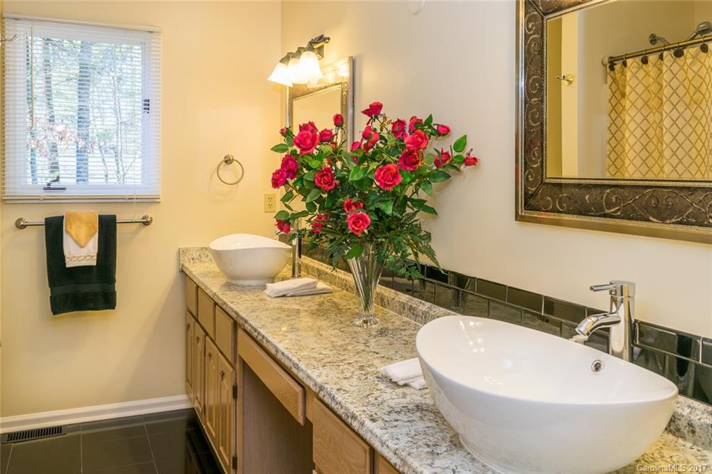 71 Bowman Ridge Road Hendersonville, NC 28739 - Photo 18 of 20