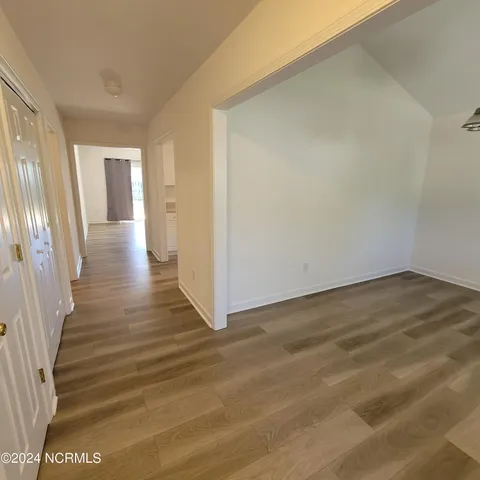 $2,400 | 426 Foxwood Lane, Wilmington, NC 28409