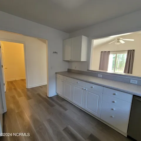 $2,400 | 426 Foxwood Lane, Wilmington, NC 28409