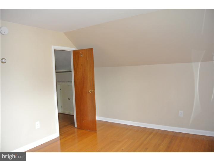 16 Woodview Road Malvern, PA 19355 - Photo 14 of 23 Bedroom 3