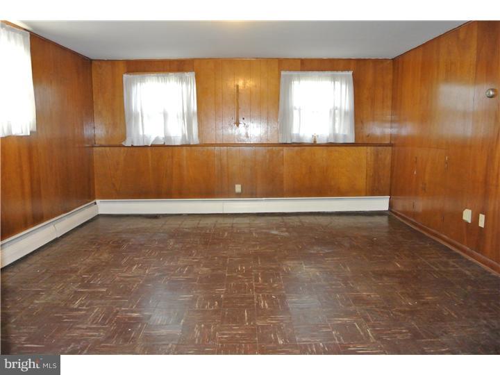 16 Woodview Road Malvern, PA 19355 - Photo 17 of 23 Family Room