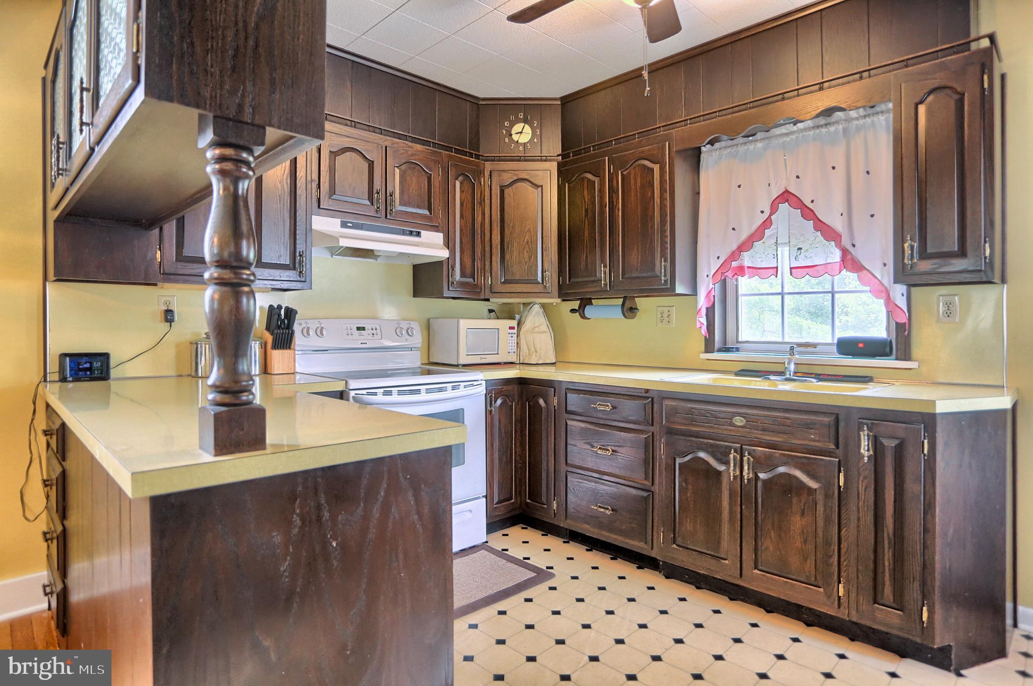 841 Lewisberry Road Lewisberry, PA 17339 - Photo 14 of 39 Gallery Image 14