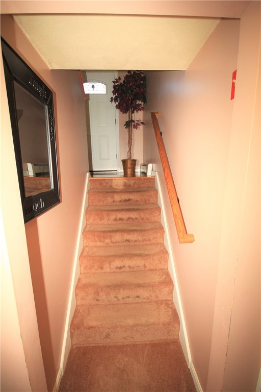 7 Doris Street Coventry, RI 02816 - Photo 21 of 29 Gallery Image 21