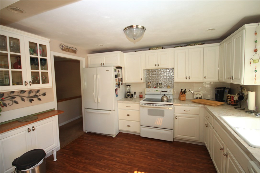 7 Doris Street Coventry, RI 02816 - Photo 10 of 29 Gallery Image 10