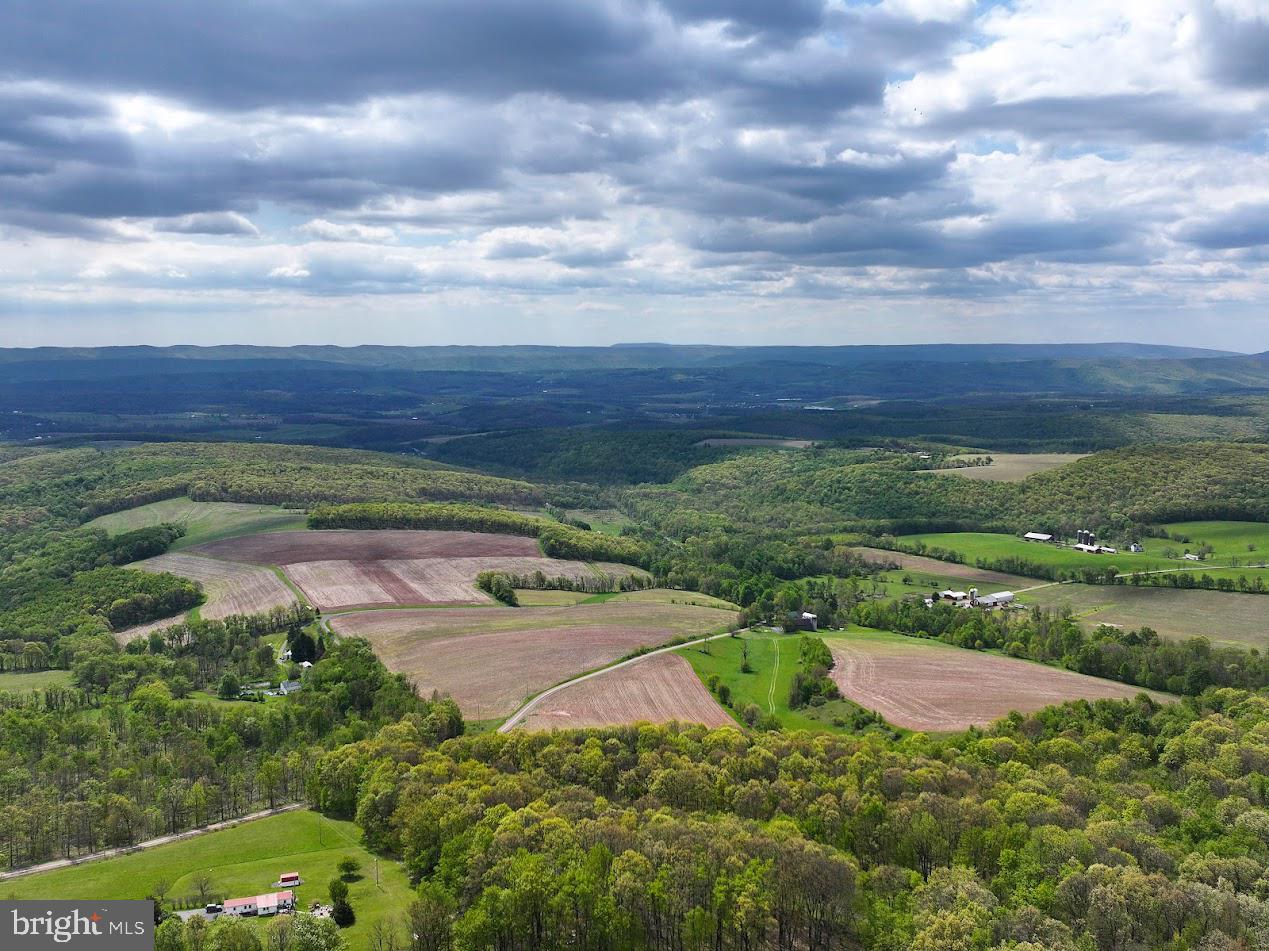 119 Heavens Vw Road Schellsburg, PA 15559 - Photo 7 of 35