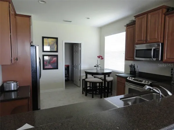 $4,900 | 115 River Enclave Court, Bradenton, FL 34212