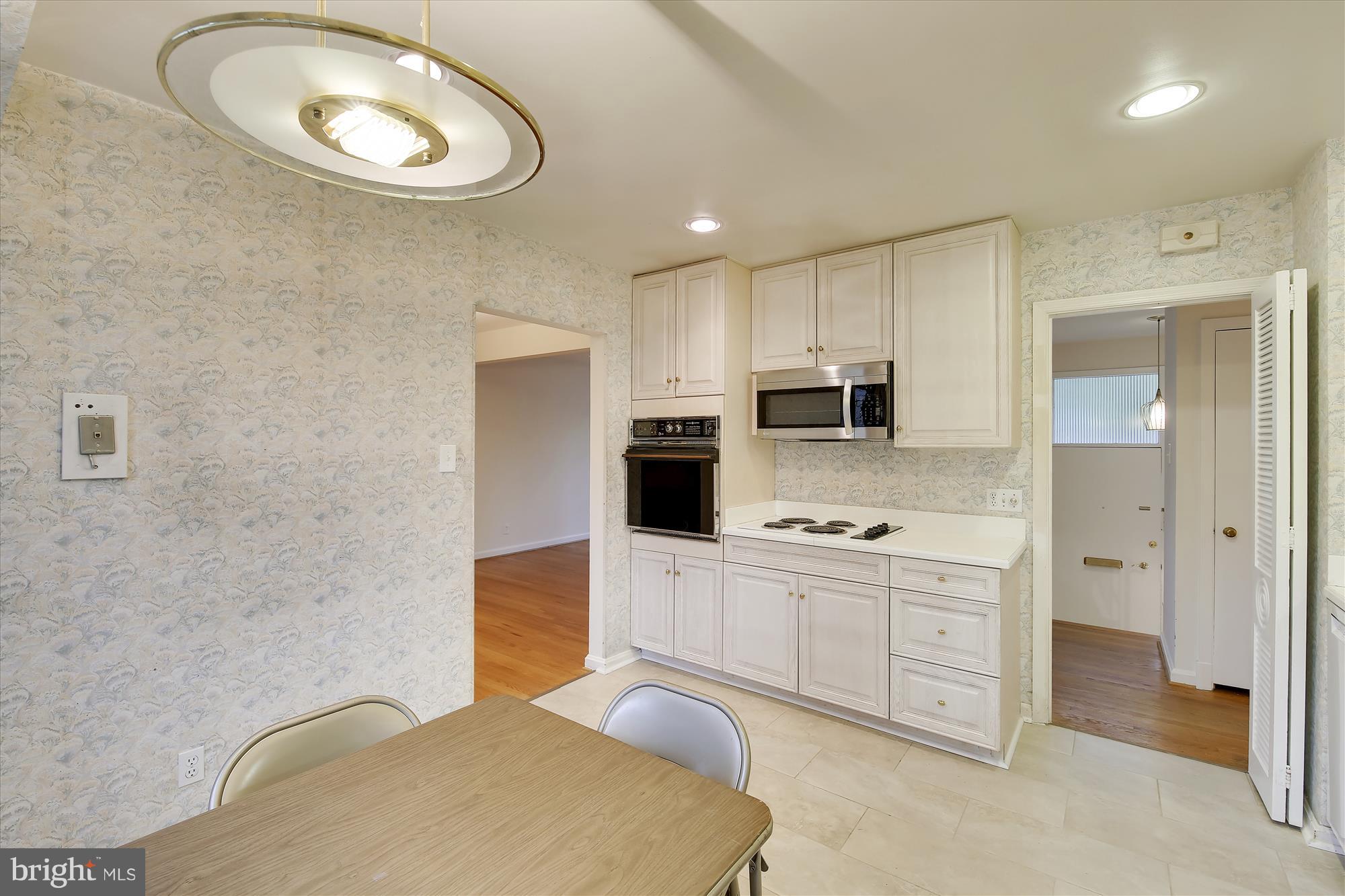 1900 Ladd Street Silver Spring, MD 20902 - Photo 11 of 36 Cooktop and Wall Oven