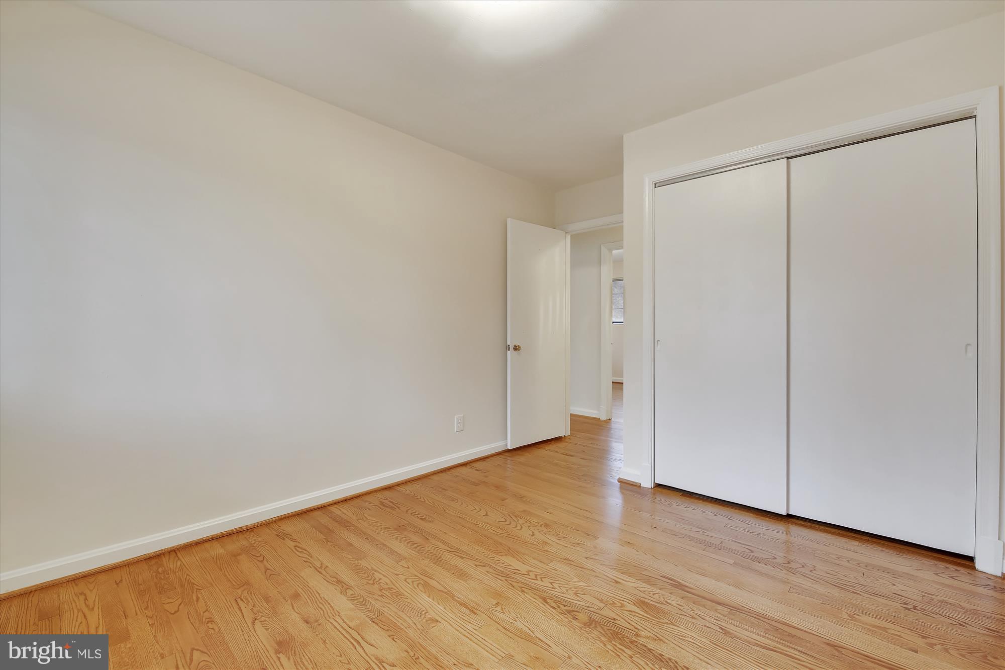 1900 Ladd Street Silver Spring, MD 20902 - Photo 22 of 36 3rd Bedroom
