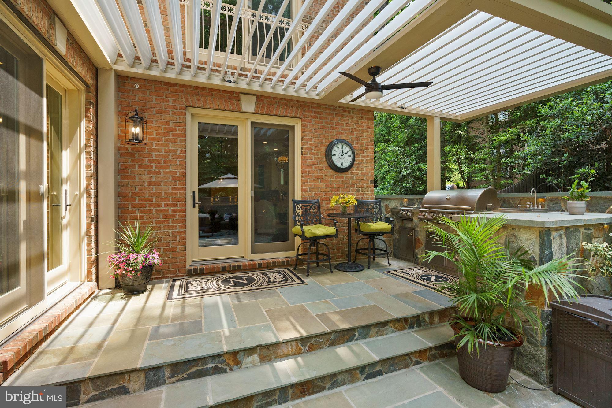 624 Live Oak Drive McLean, VA 22101 - Photo 14 of 87