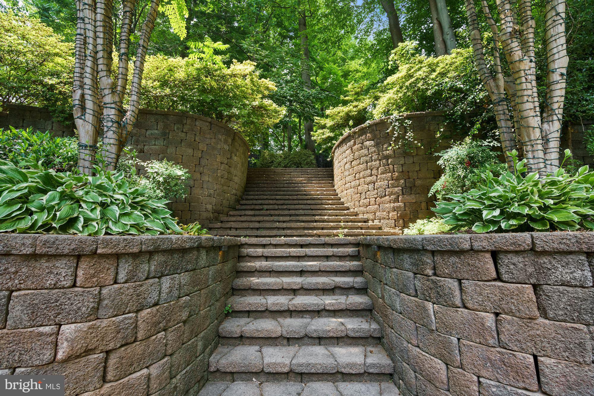 624 Live Oak Drive McLean, VA 22101 - Photo 83 of 87