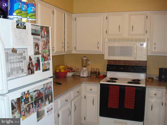 5248 Terrace Road Mechanicsburg, PA 17050 - Photo 6 of 17 Gallery Image 6