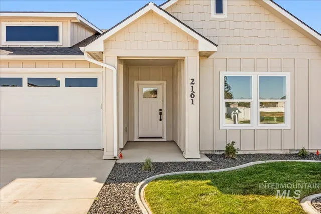 $450,500 | 2161 Austin, Fruitland, ID 83619