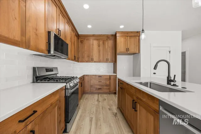 $450,500 | 2161 Austin, Fruitland, ID 83619