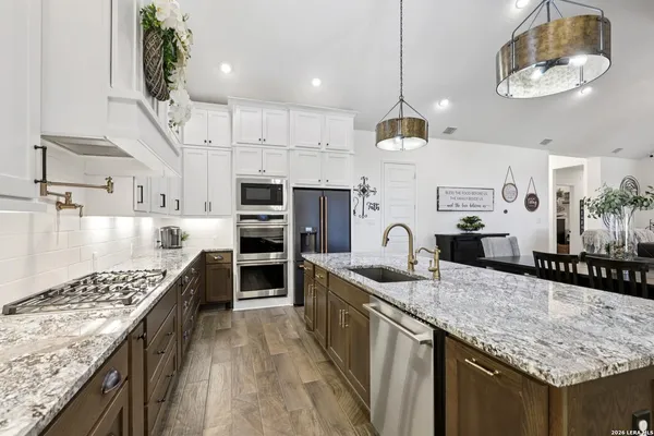 $975,000 | 3831 Escalera Pass, Bulverde, TX 78163