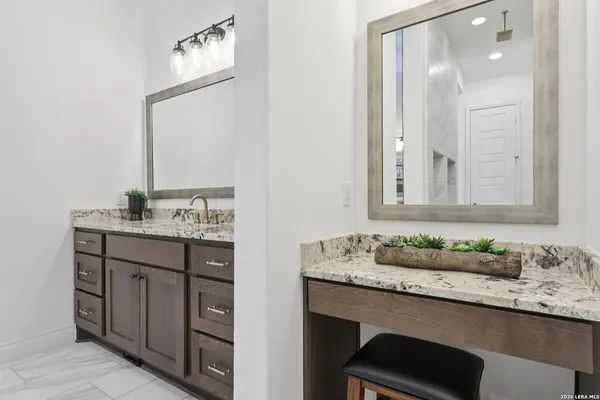 $975,000 | 3831 Escalera Pass, Bulverde, TX 78163