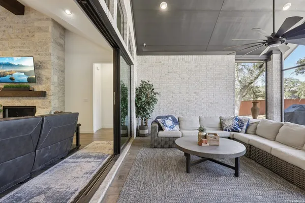 $975,000 | 3831 Escalera Pass, Bulverde, TX 78163