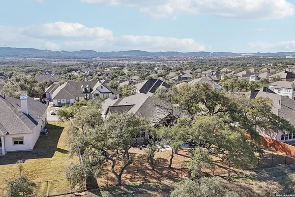 $975,000 | 3831 Escalera Pass, Bulverde, TX 78163