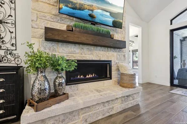 $975,000 | 3831 Escalera Pass, Bulverde, TX 78163