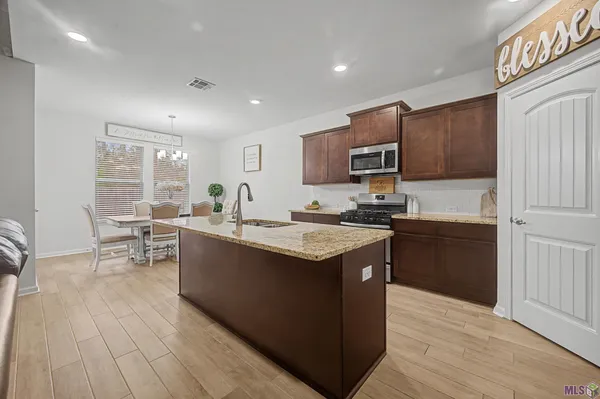 $294,000 | 8875 Tatler Street, Denham Springs, LA 70706