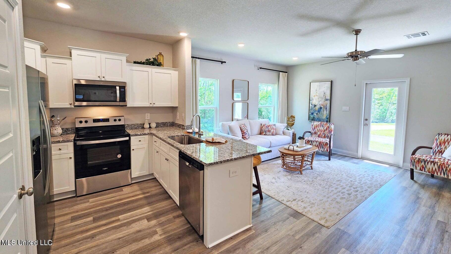 130 Debuys Road Biloxi, MS 39531 - Photo 9 of 34 Kitchen