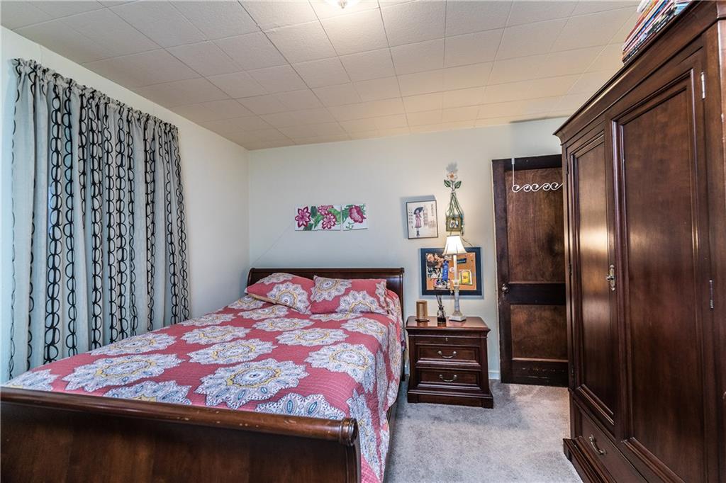 361 Siebert Road Pittsburgh, PA 15237 - Photo 14 of 24