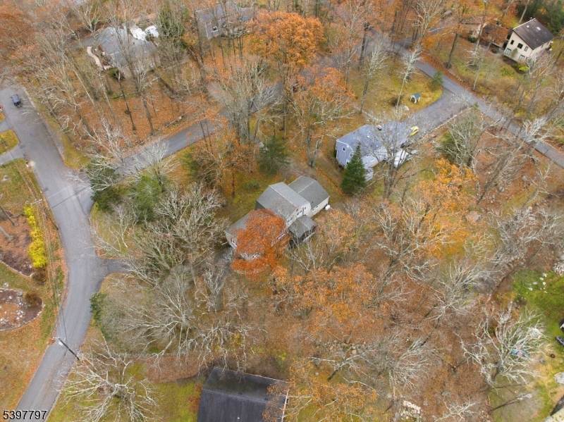 5 Glen Gate Road Boonton, NJ 07005 - Photo 39 of 46 a aerial view of a house with a yard