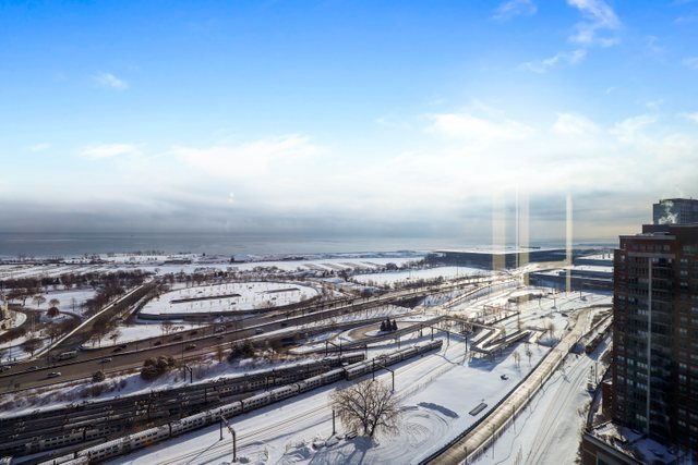 1629 South Prairie Avenue, Unit 2403 Chicago, IL 60616 - Photo 23 of 34