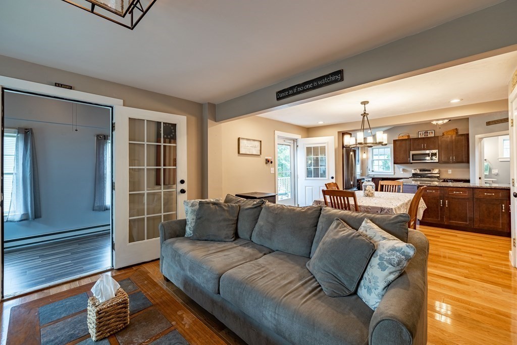 16 Maple Street Mendon, MA 01756 - Photo 11 of 42 Gallery Image 11