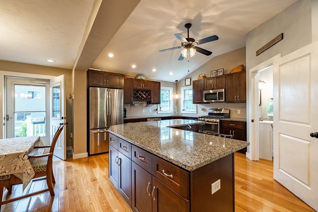 16 Maple Street Mendon, MA 01756 - Photo 20 of 42 Gallery Image 20