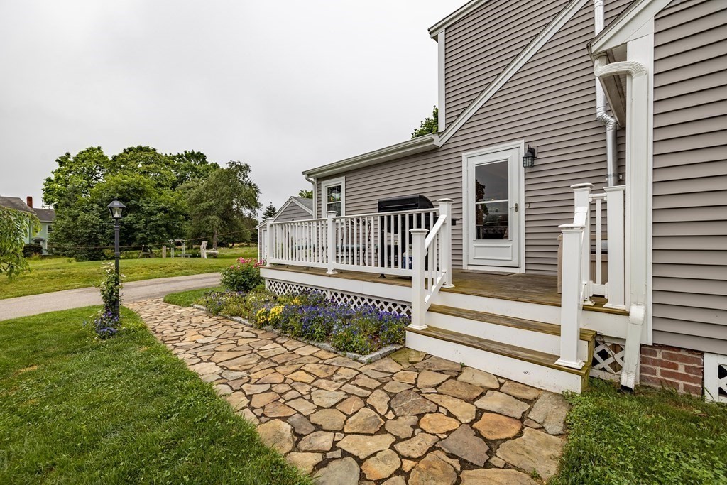 16 Maple Street Mendon, MA 01756 - Photo 34 of 42 Gallery Image 34