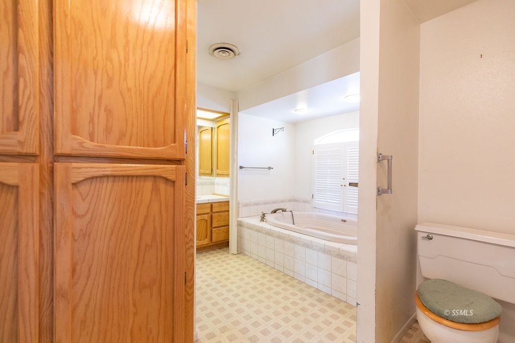 724 West Kevin Court Ridgecrest, CA 93555 - Photo 30 of 43 Gallery Image 30