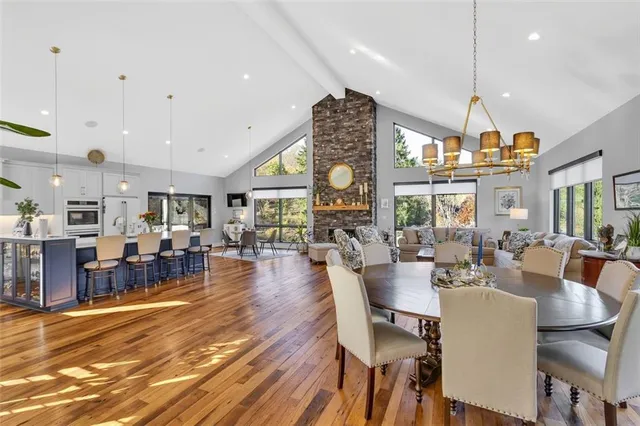 a view of a dining room and livingroom view