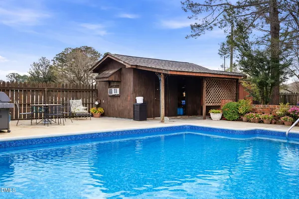 $340,000 | 1200 Meadowlark Road, Dunn, NC 28334