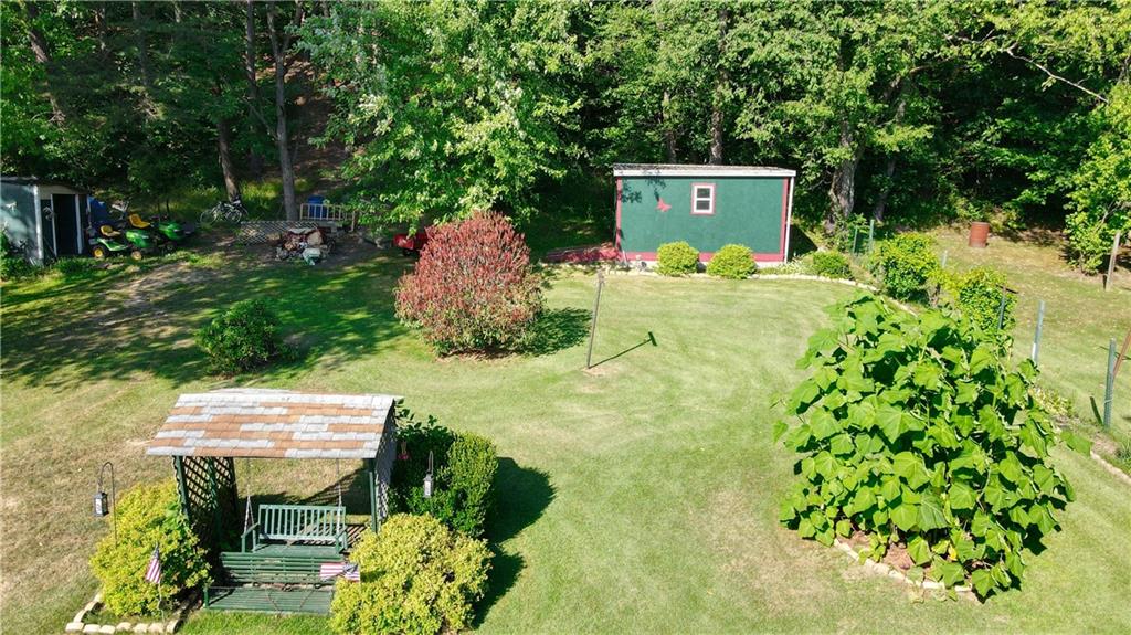 12 Hubbard Road Burgettstown, PA 15021 - Photo 3 of 18 Yard view