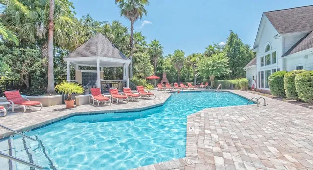 $2,150 | 45 Sycamore Avenue, Unit 635, Charleston, SC 29407