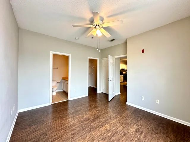 $2,150 | 45 Sycamore Avenue, Unit 635, Charleston, SC 29407
