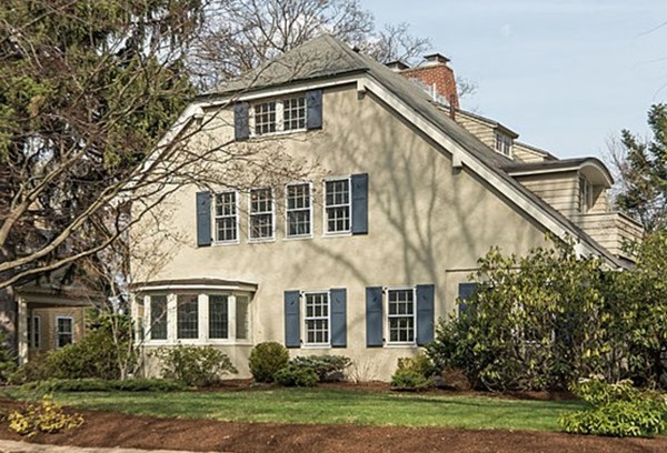 47 Windsor Road Newton, MA 02468 - Photo 1 of 25 Gallery Image 1