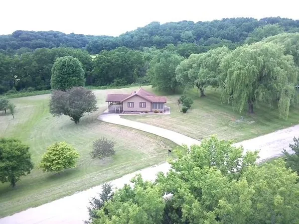 $298,000 | 71 Sugarcreek Trail, Galena, IL 61036
