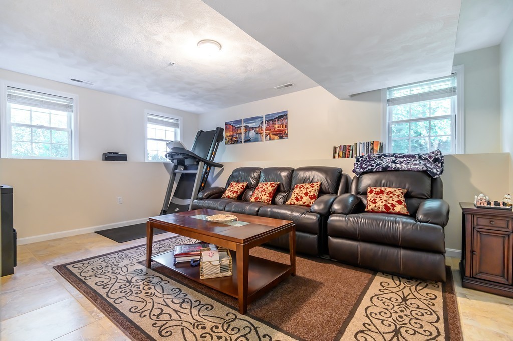 6 Falcon Road, Unit B Wilmington, MA 01887 - Photo 21 of 25 Gallery Image 21