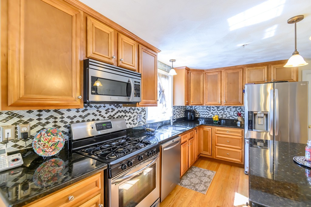 6 Falcon Road, Unit B Wilmington, MA 01887 - Photo 9 of 25 Gallery Image 9