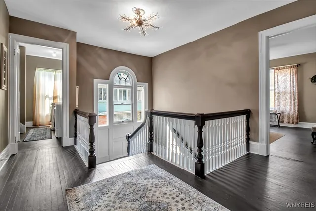 $3,495 | 623 Buffalo Avenue, Niagara Falls, NY 14303