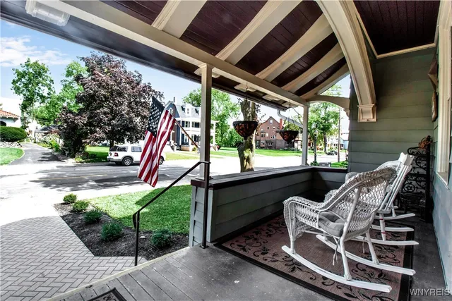 $3,495 | 623 Buffalo Avenue, Niagara Falls, NY 14303