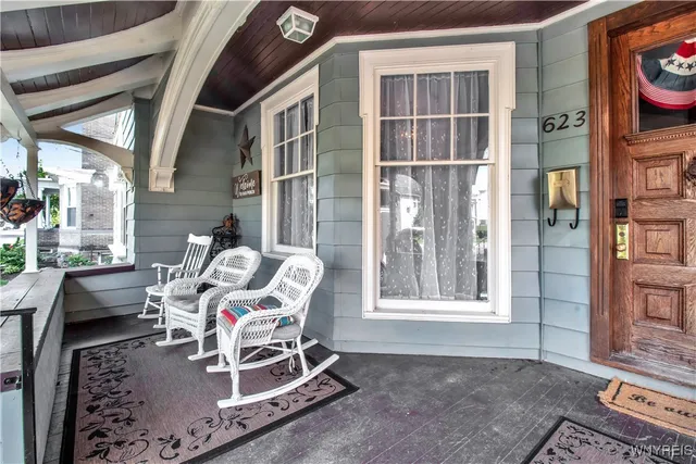 $3,495 | 623 Buffalo Avenue, Niagara Falls, NY 14303