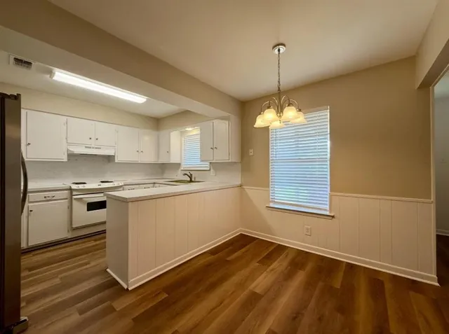 $1,200 | 1919 Yarborough Drive, Sherman, TX 75092